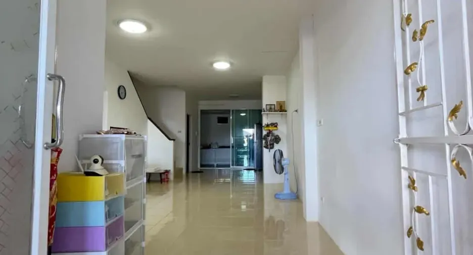 For sale 2 bedrooms townhouse in Mueang Phuket, Phuket