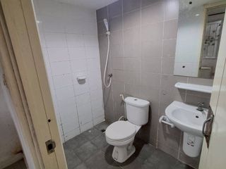 Casa en alquiler de 3 habitaciones en Sam Phran, Nakhon Pathom