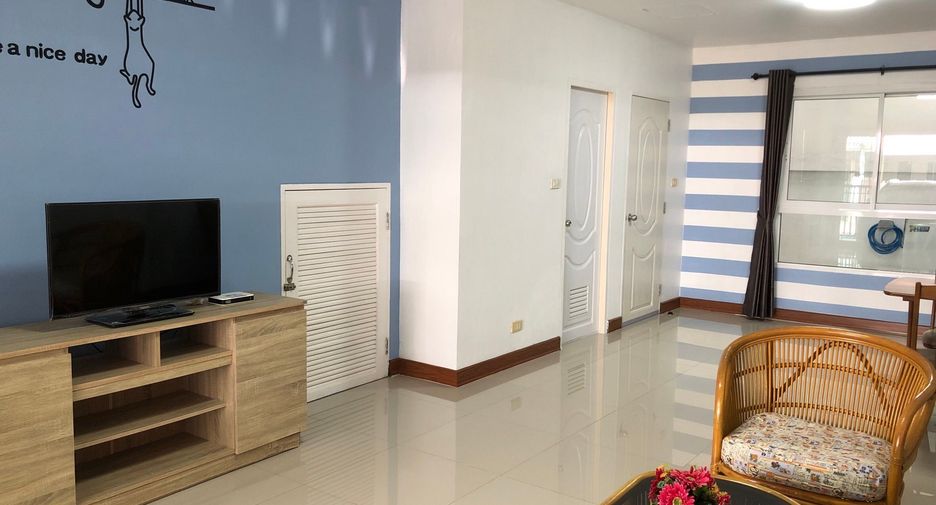 For rent 3 bedrooms house in Si Racha, Chonburi