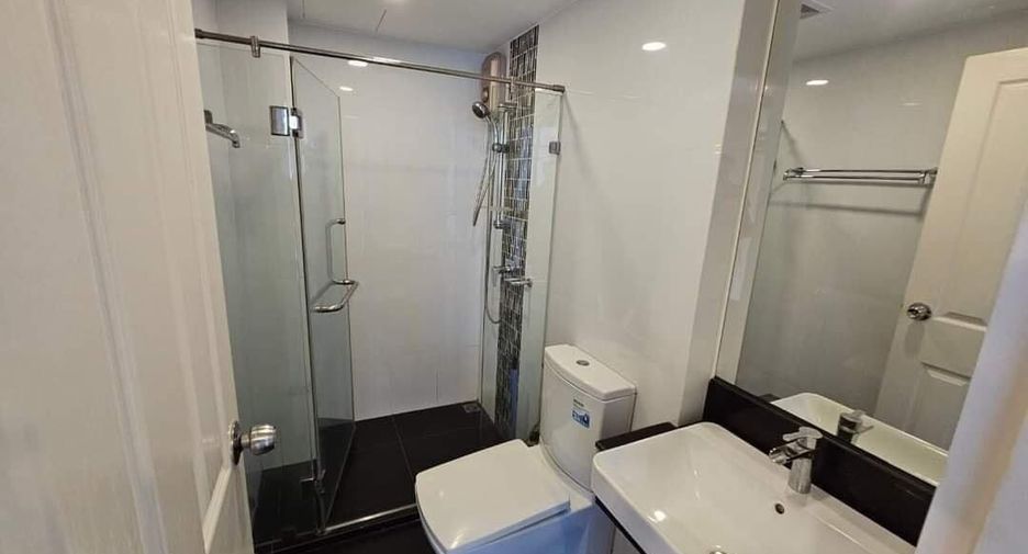 For sale 1 bed condo in Bang Khae, Bangkok