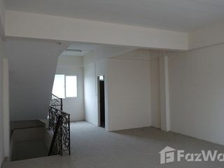 出售 3 卧室 联排别墅 在 Bang Lamung, Chon Buri