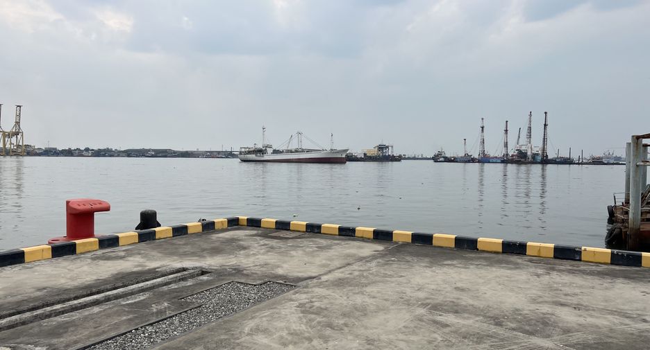 Haus zum Kauf und zur Miete mit Studio in Phra Samut Chedi, Samut Prakan
