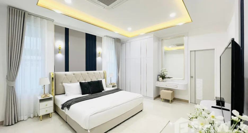 Villa en venta de 5 habitaciones en Bang Lamung, Chonburi
