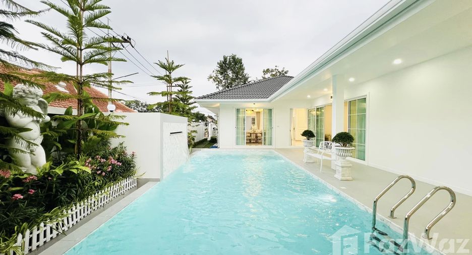 Villa en venta de 5 habitaciones en Bang Lamung, Chonburi
