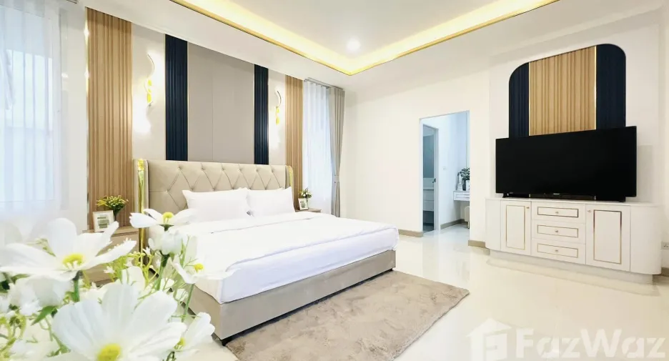 Villa en venta de 5 habitaciones en Bang Lamung, Chonburi