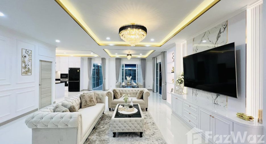 Villa en venta de 5 habitaciones en Bang Lamung, Chonburi