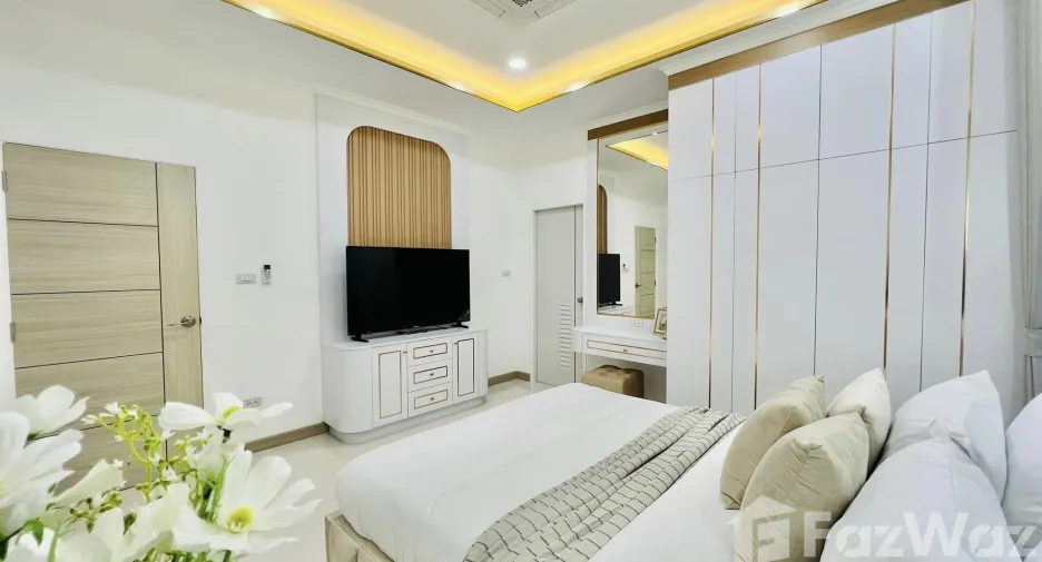 Villa en venta de 5 habitaciones en Bang Lamung, Chonburi