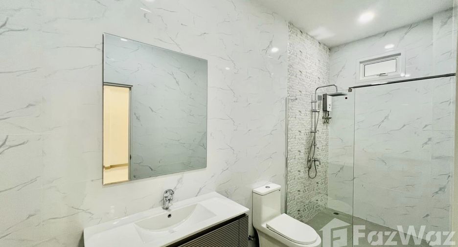 Villa en venta de 5 habitaciones en Bang Lamung, Chonburi