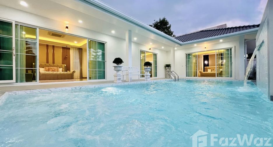Villa en venta de 5 habitaciones en Bang Lamung, Chonburi