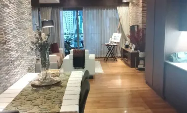 À vendre 2 chambres condo à Khlong Toei, Bangkok
