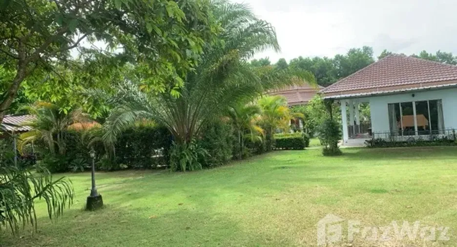 For sale 4 ベッドルーム villa in Klaeng, Rayong