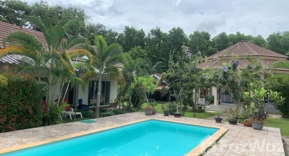 For sale 4 ベッドルーム villa in Klaeng, Rayong