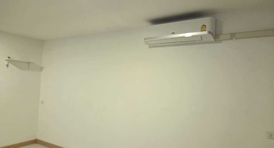 For sale 3 ベッドルーム townhouse in Bang Phli, Samut Prakan