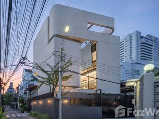 For sale 3 bedrooms house in Sathon, Bangkok