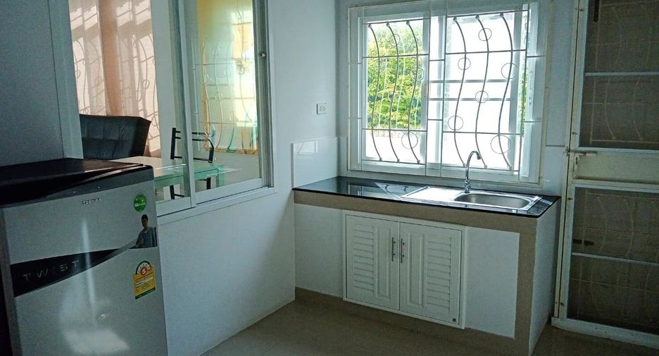 For sale 2 ベッドルーム villa in Sattahip, Chonburi