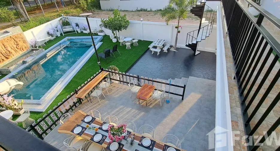 For sale and for rent 6 bedrooms villa in Bang Lamung, Chonburi