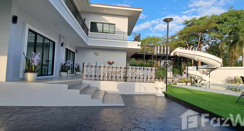For sale and for rent 6 bedrooms villa in Bang Lamung, Chonburi