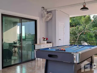 Villa zum Kauf und zur Miete mit 6 Zimmer in Bang Lamung, Chonburi