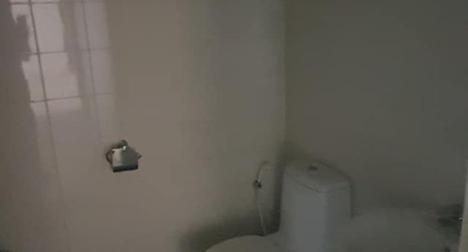 For sale 2 bedrooms condo in Khlong Toei, Bangkok