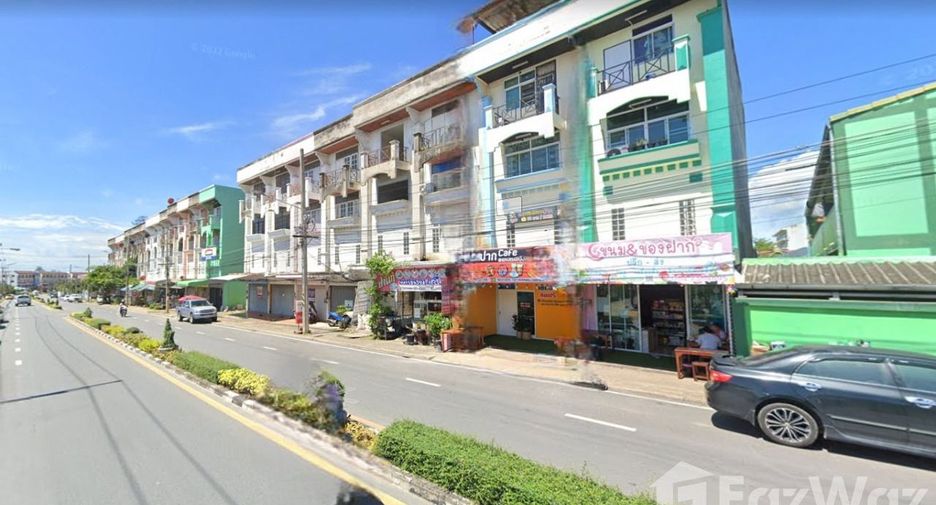 For sale and for rent 2 bedrooms townhouse in Si Racha, Chonburi
