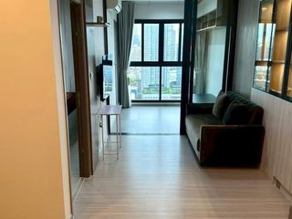 À vendre 1 chambre condo à Huai Khwang, Bangkok