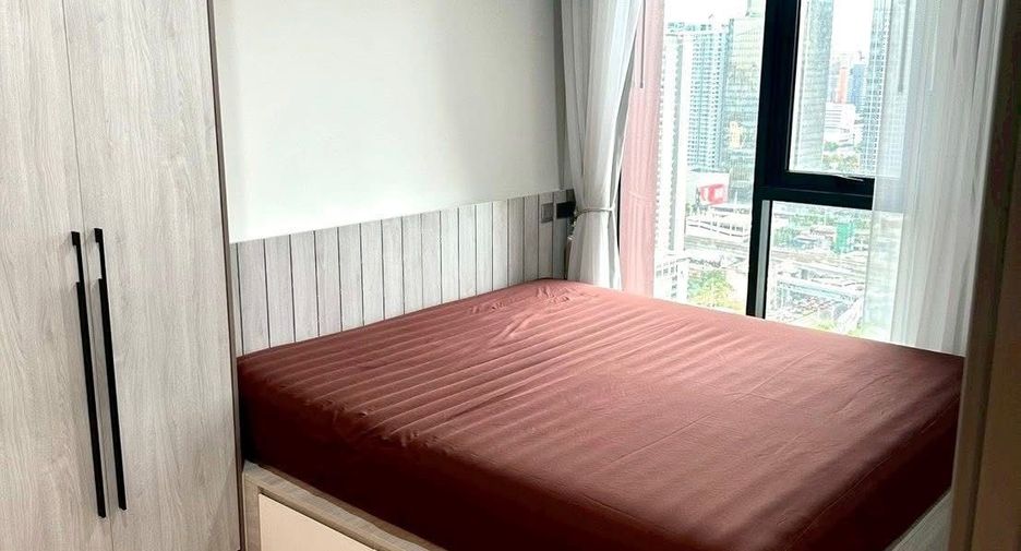 For sale 1 bed condo in Huai Khwang, Bangkok