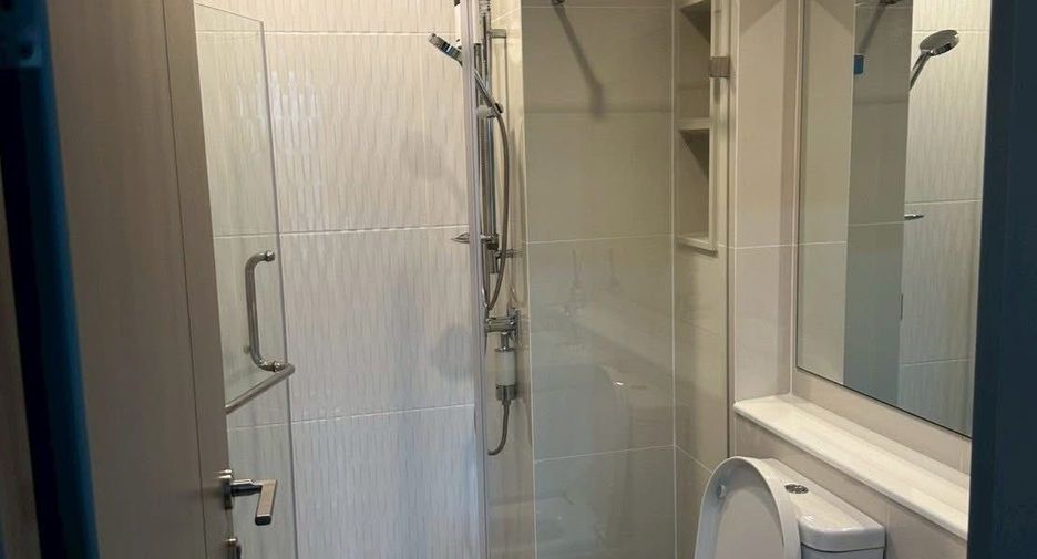 For sale 1 bed condo in Huai Khwang, Bangkok