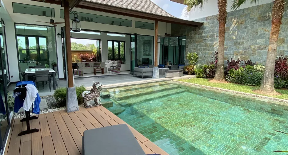 For sale 4 bedrooms villa in Thalang, Phuket