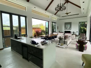 À vendre 4 chambres villa à Thalang, Phuket
