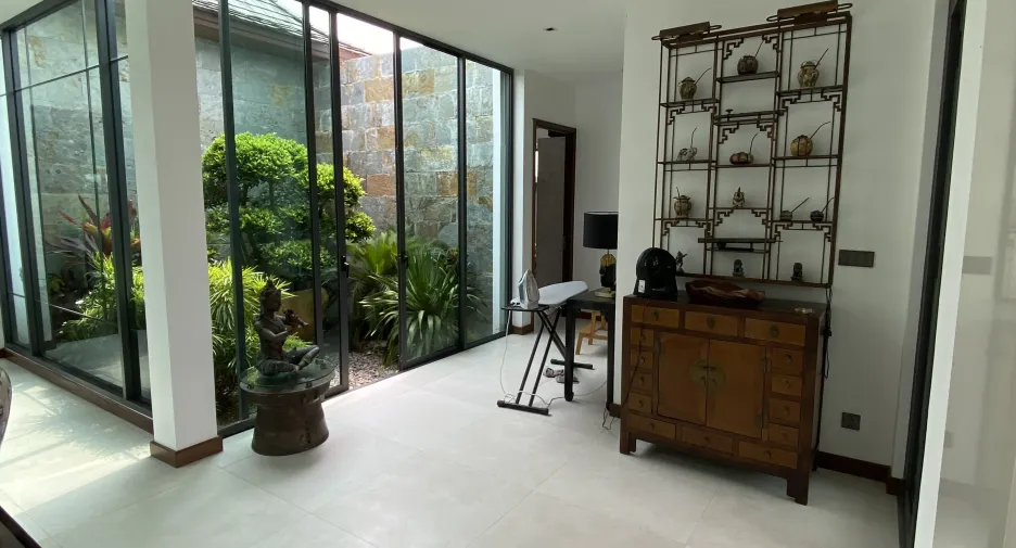 For sale 4 bedrooms villa in Thalang, Phuket