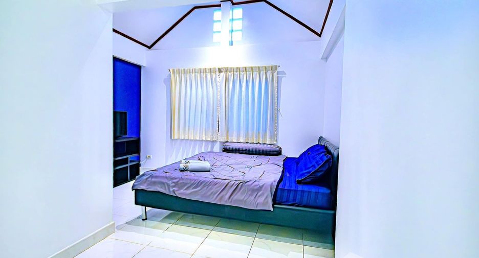 For rent 3 bedrooms villa in Bang Lamung, Chonburi
