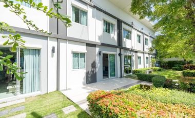 For sale 3 bedrooms townhouse in Si Racha, Chonburi