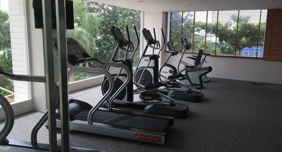 For sale and for rent 3 bedrooms condo in Dusit, Bangkok