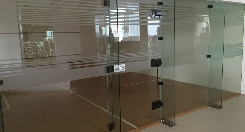 For sale and for rent 3 bedrooms condo in Dusit, Bangkok