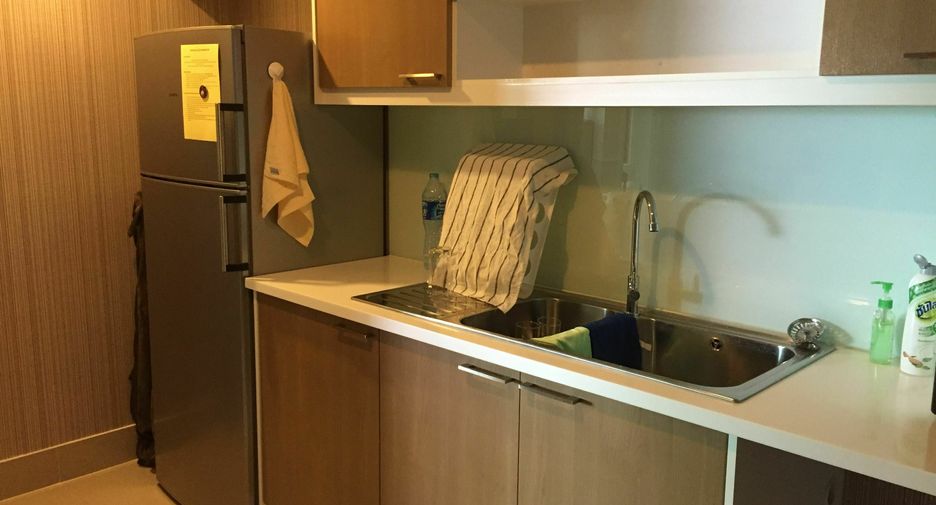For sale and for rent 3 bedrooms condo in Dusit, Bangkok