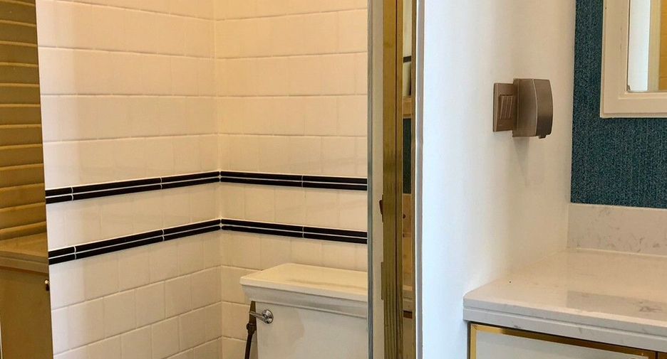 For sale 1 bed condo in Sattahip, Chonburi