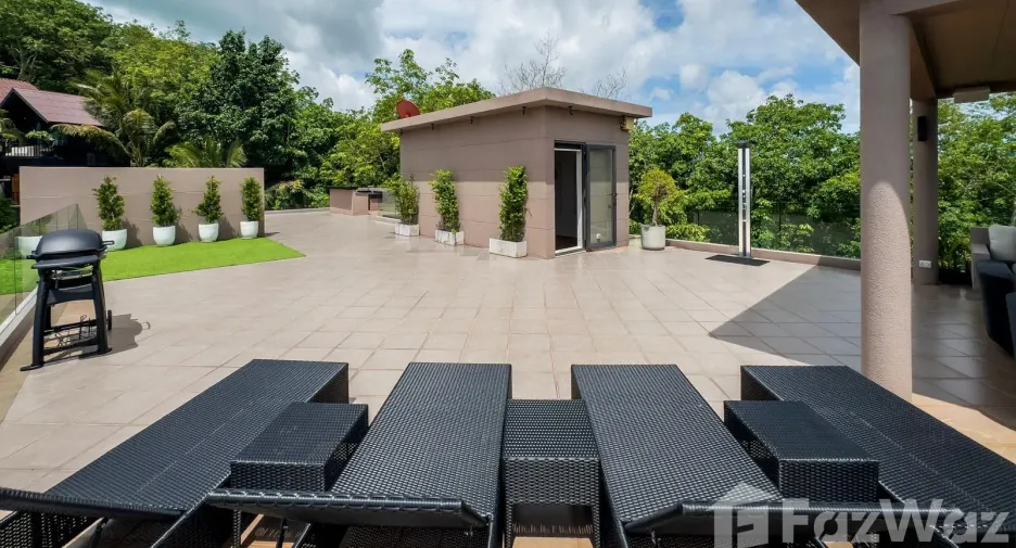 For rent 5 bedrooms villa in Thalang, Phuket