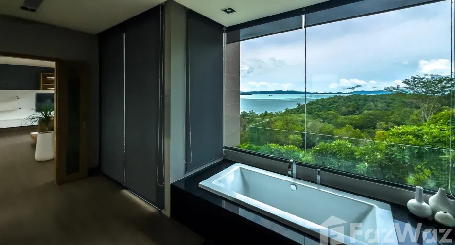 For rent 5 bedrooms villa in Thalang, Phuket