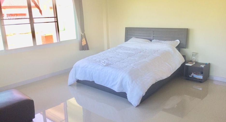 À vendre 3 chambres maison à Pluak Daeng, Rayong
