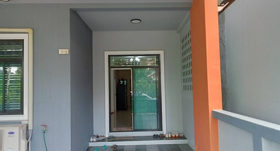 出售 2 卧室 联排别墅 在 Hat Yai, Songkhla