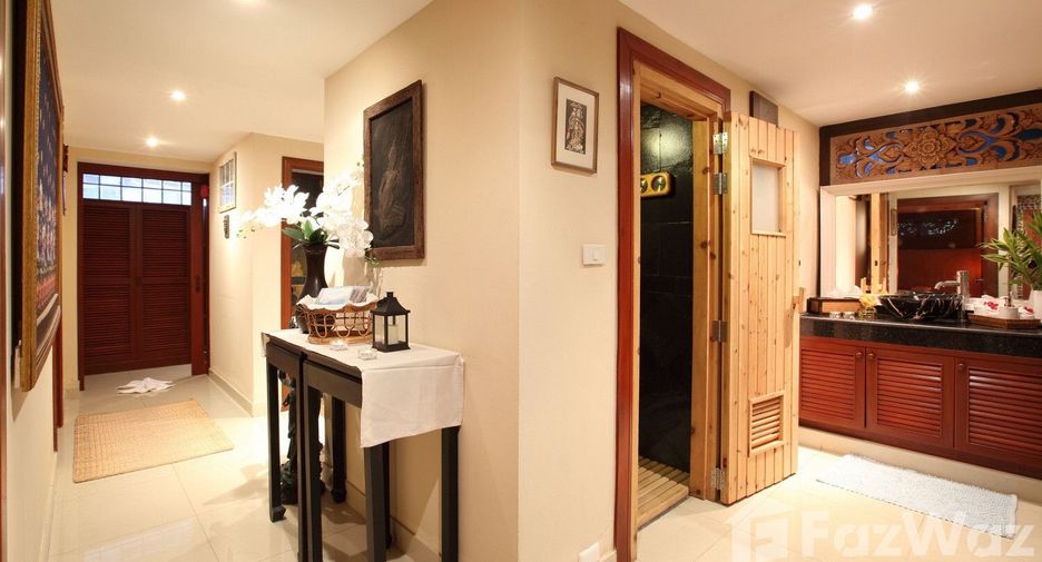À louer 12 chambres villa à Mueang Phuket, Phuket
