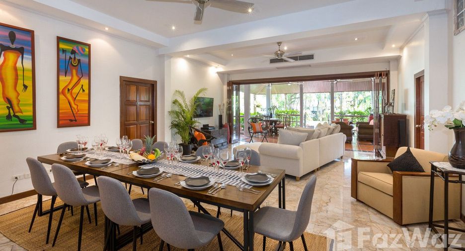 À louer 12 chambres villa à Mueang Phuket, Phuket