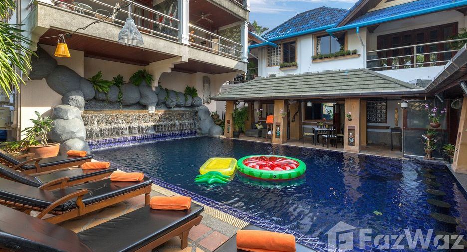 À louer 12 chambres villa à Mueang Phuket, Phuket