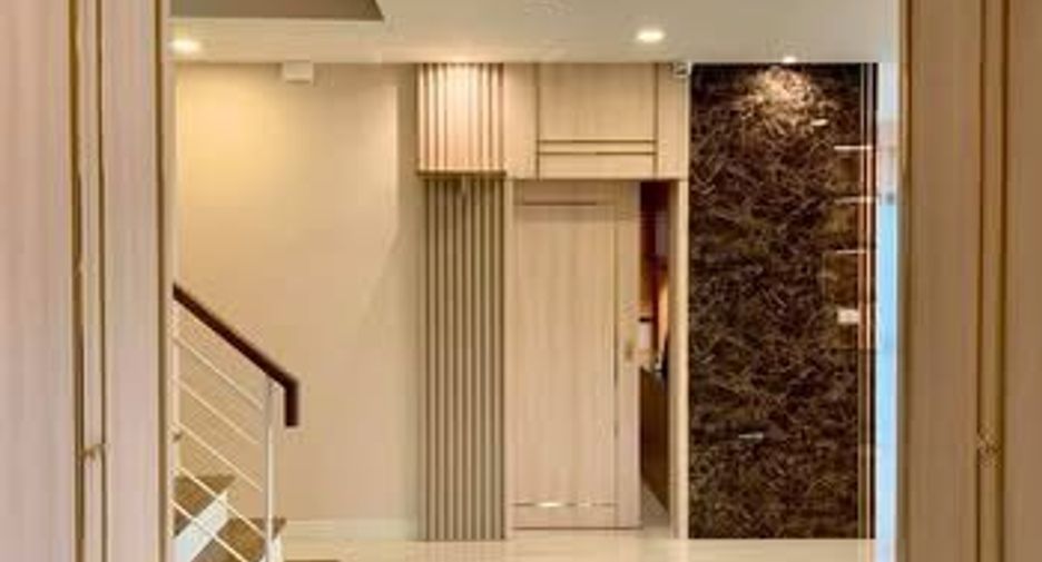 Haus zum Kauf und zur Miete mit 5 Zimmer in Bang Phli, Samut Prakan