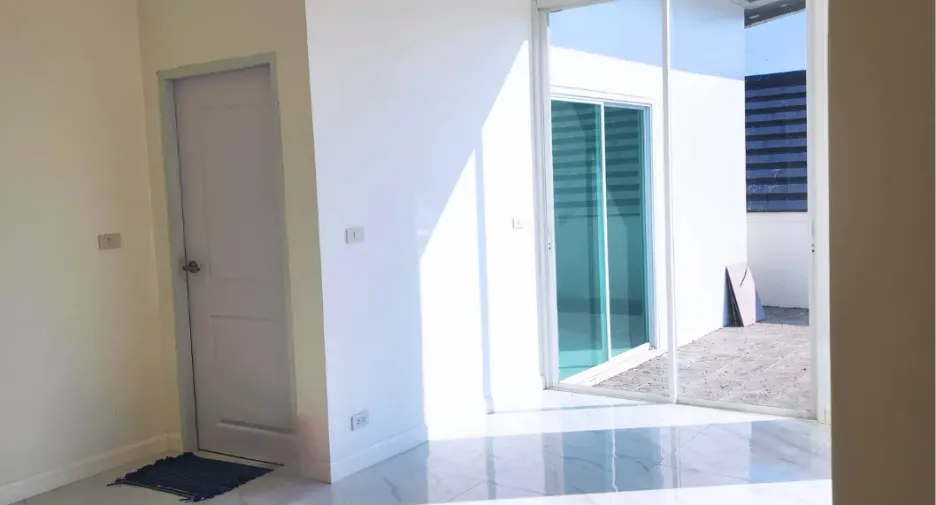 Haus zum Kauf und zur Miete mit 7 Zimmer in Nong Suea, Pathum Thani