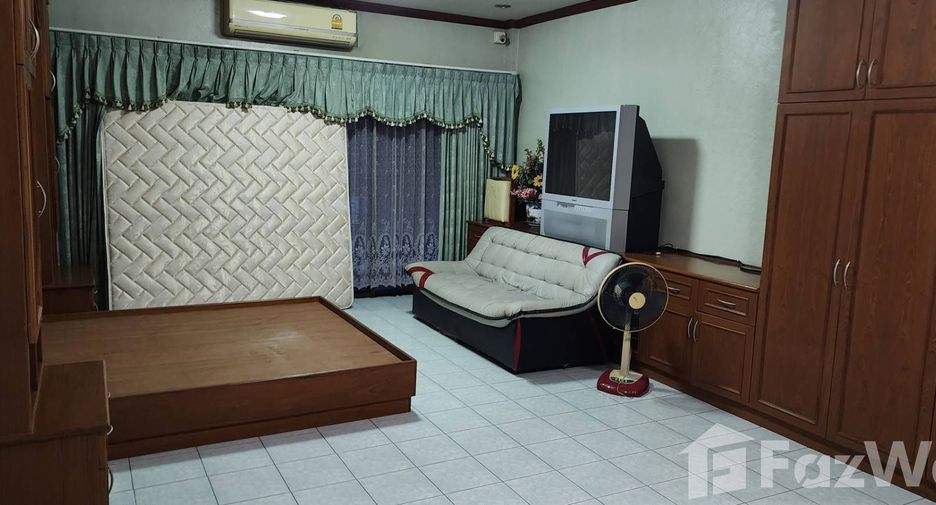 Продажа 2 спальни таунхаус в Thoen, Lampang