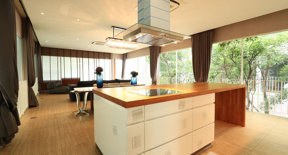 Haus zum Kauf und zur Miete mit 4 Zimmer in Bang Khen, Bangkok