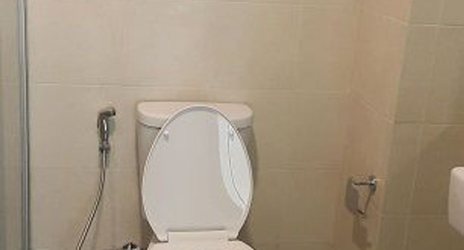For rent studio condo in Si Racha, Chonburi