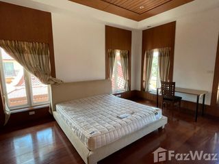 Villa en alquiler de 3 habitaciones en Bang Lamung, Chonburi