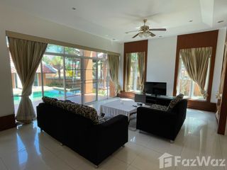 Villa en alquiler de 3 habitaciones en Bang Lamung, Chonburi